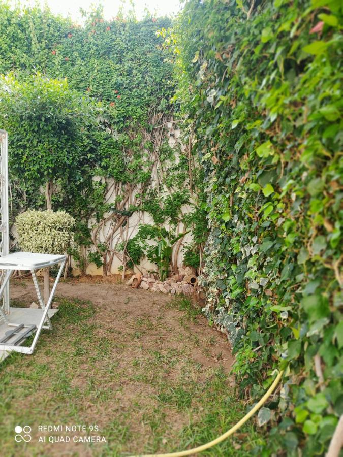 Etage De Villa Avec Jardin, Pres De L'Aireport Et Parking Prive Arjana Zewnętrze zdjęcie