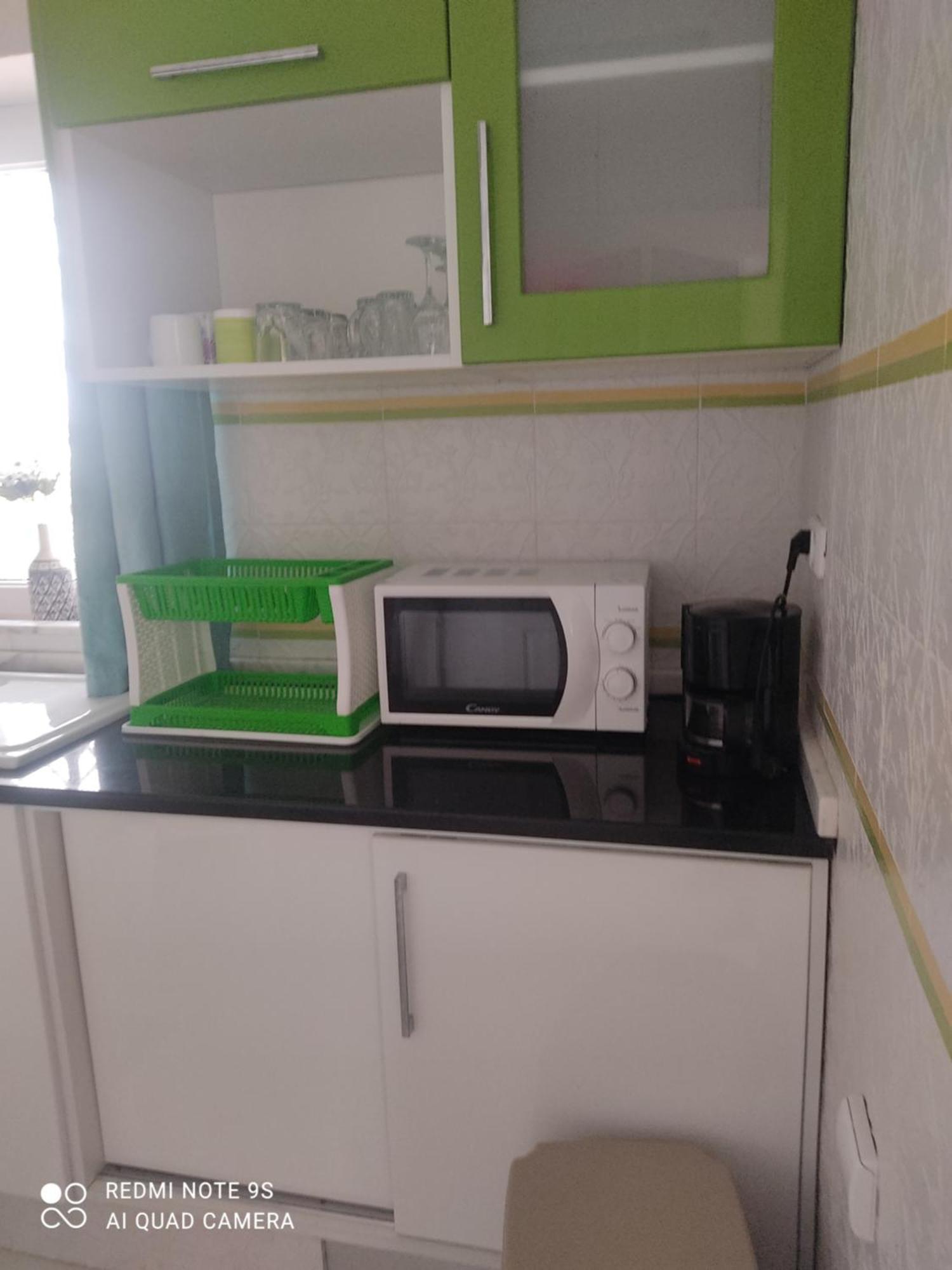 Etage De Villa Avec Jardin, Pres De L'Aireport Et Parking Prive Arjana Zewnętrze zdjęcie
