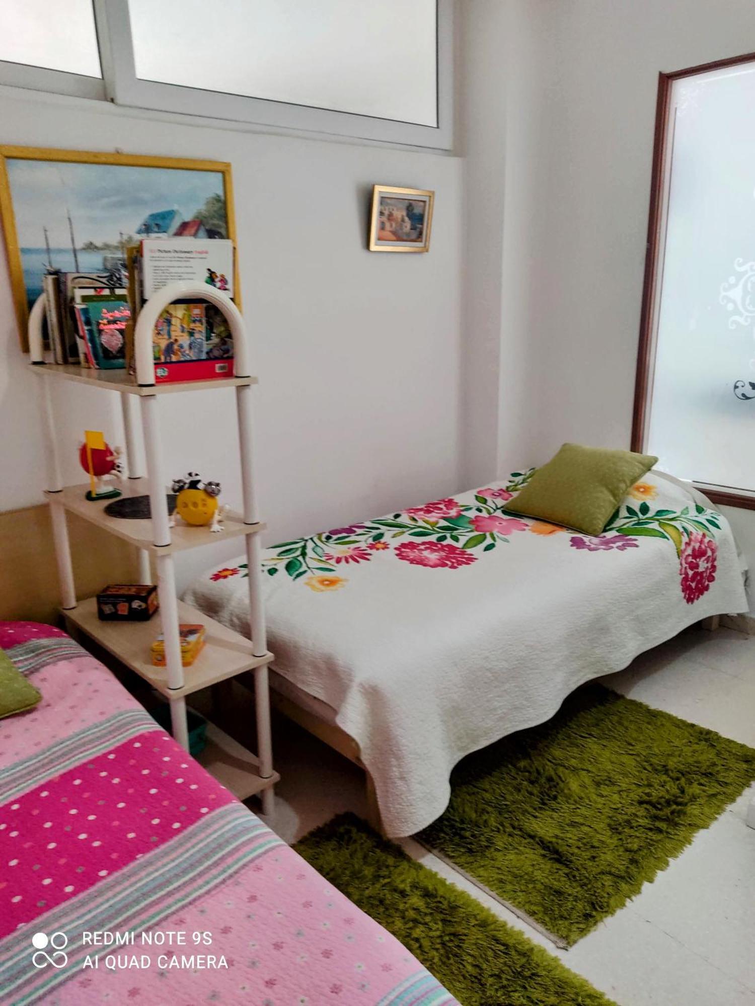 Etage De Villa Avec Jardin, Pres De L'Aireport Et Parking Prive Arjana Zewnętrze zdjęcie